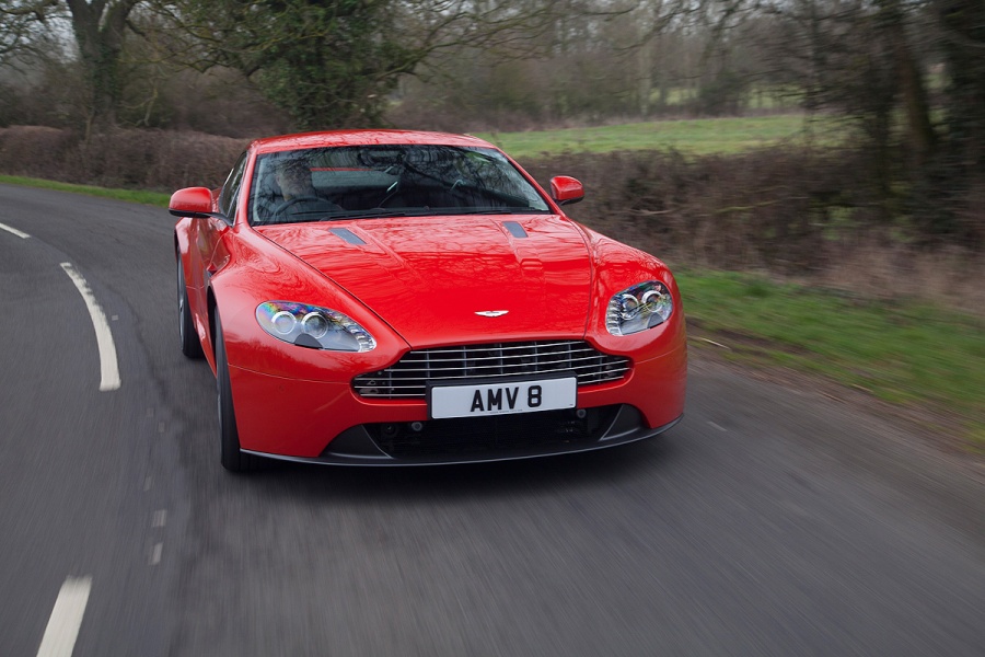 Name:  d2_aston_martin_v8_vantage.jpg
Views: 2112
Size:  172.3 KB