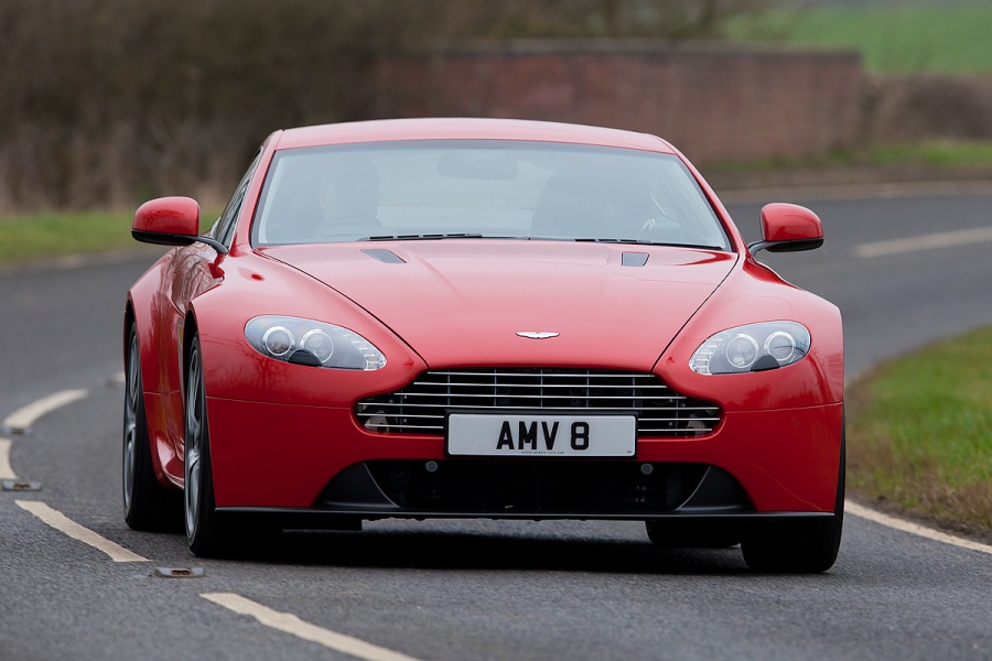 Name:  d6_aston_martin_v8_vantage.jpg
Views: 2116
Size:  148.7 KB