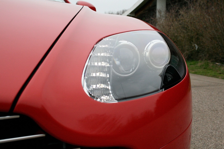 Name:  19_aston_martin_v8_vantage.jpg
Views: 1974
Size:  149.0 KB