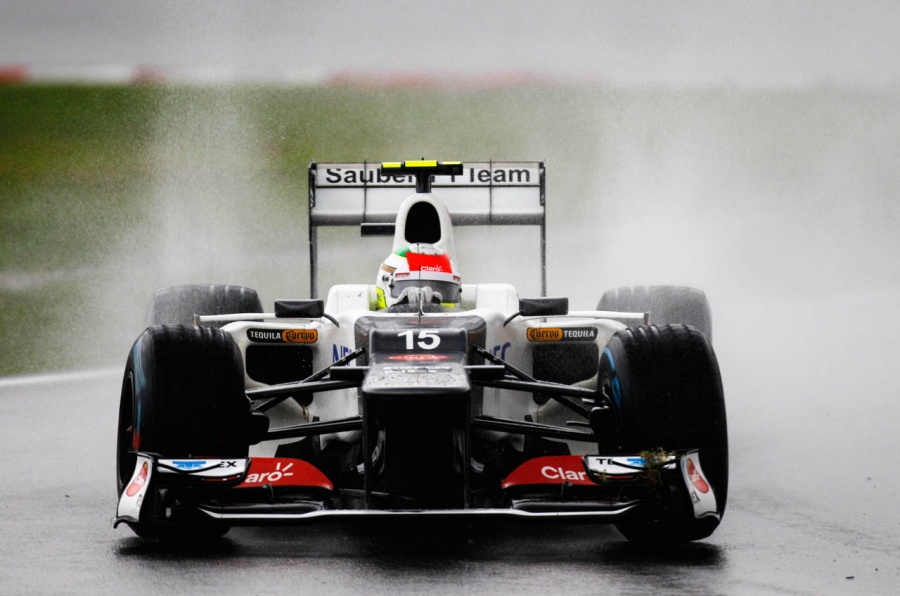 Name:  2012malaysiangp07.jpg
Views: 407
Size:  140.2 KB