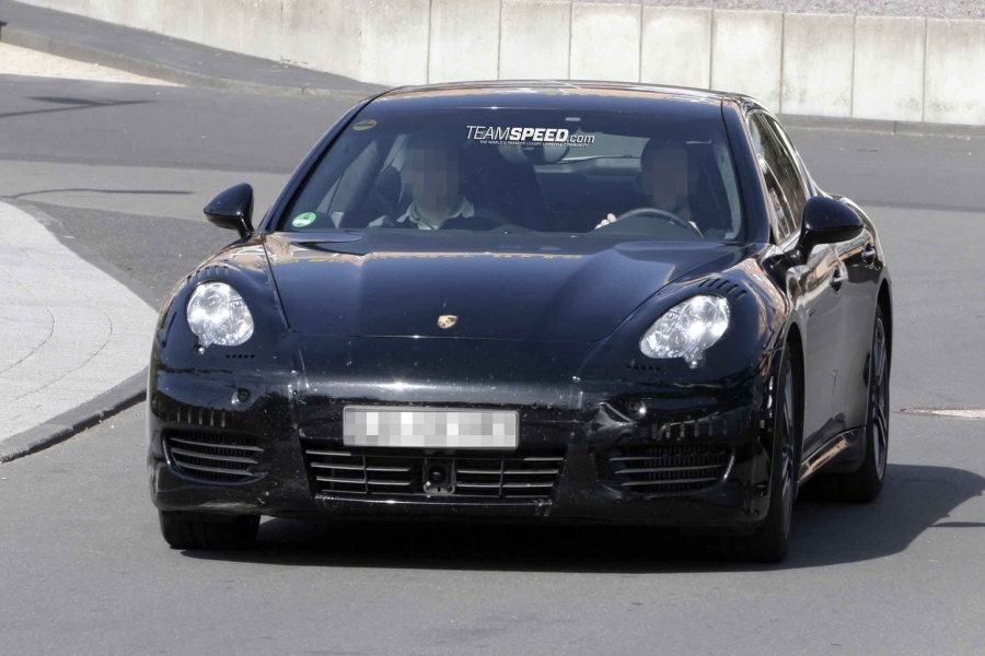 Name:  Porsche Panamera Turbo Facelift 001 copy.jpg
Views: 3639
Size:  153.8 KB