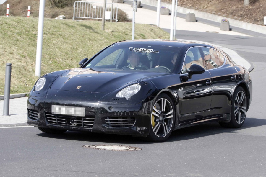 Name:  Porsche Panamera Turbo Facelift 002 copy.jpg
Views: 2311
Size:  194.4 KB