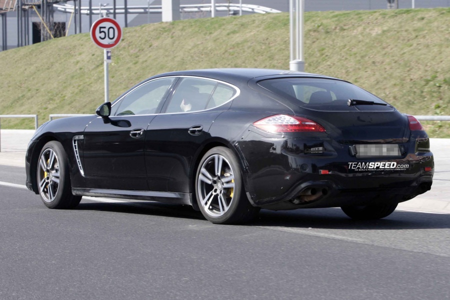 Name:  Porsche Panamera Turbo Facelift 004 copy.jpg
Views: 1951
Size:  176.3 KB