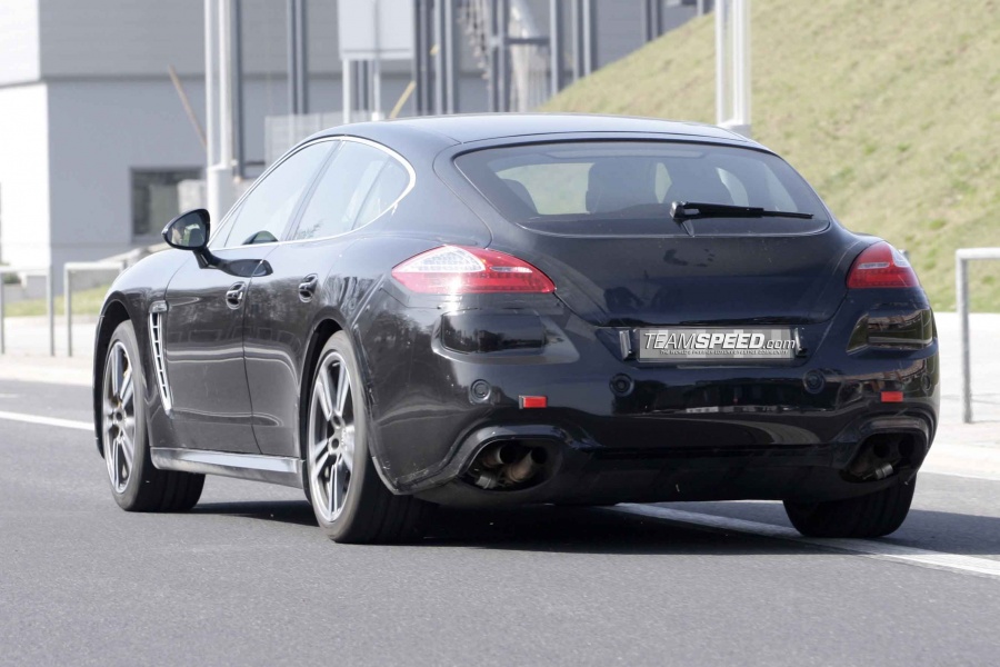 Name:  Porsche Panamera Turbo Facelift 005 copy.jpg
Views: 2059
Size:  153.3 KB