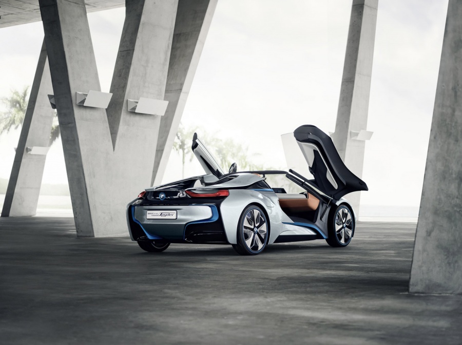 Name:  02-bmw-i8-spyder.jpg
Views: 964
Size:  142.9 KB