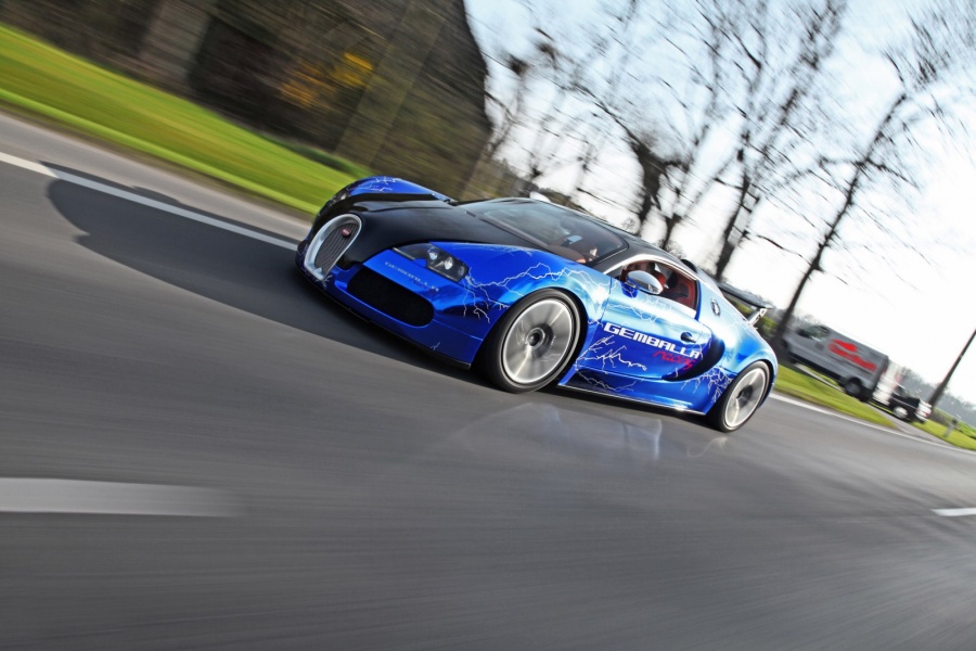 Name:  bugatti-veyron-sang-noir-by-cam-shaft-4.jpg
Views: 847
Size:  157.1 KB
