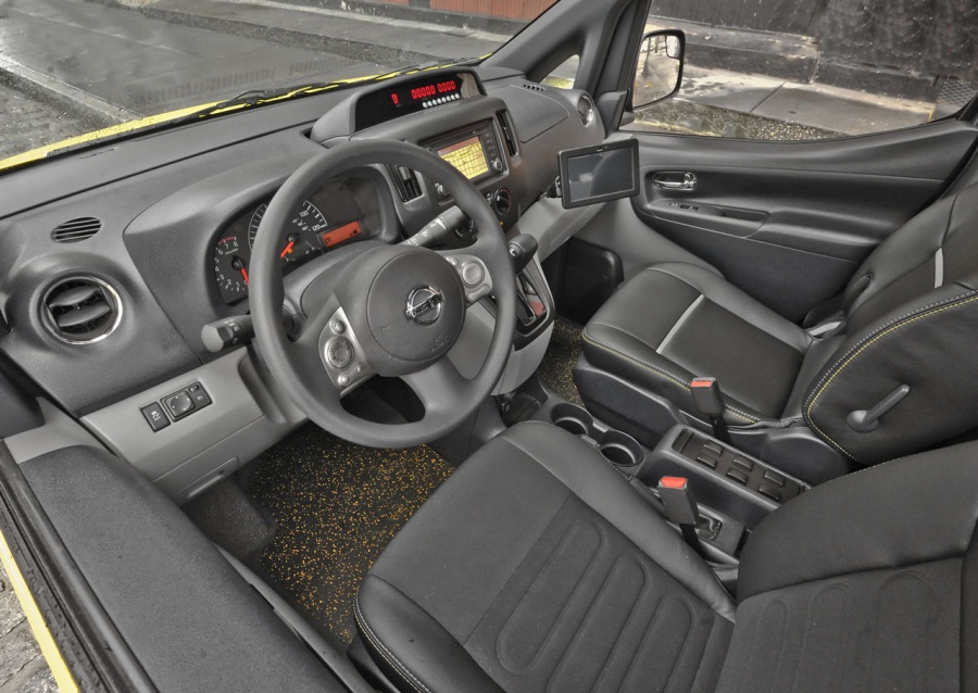 Name:  17-nissan-taxi.jpg
Views: 278
Size:  200.8 KB