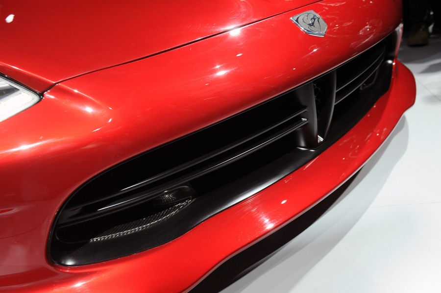 Name:  19-2013-srt-viper-ny.jpg
Views: 651
Size:  128.9 KB