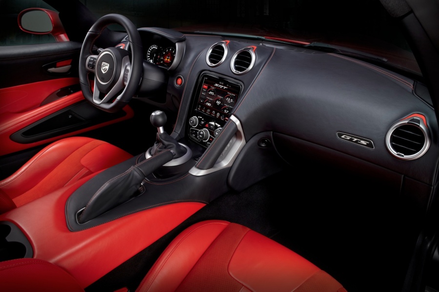 Name:  srt-viper028.jpg
Views: 453
Size:  131.9 KB