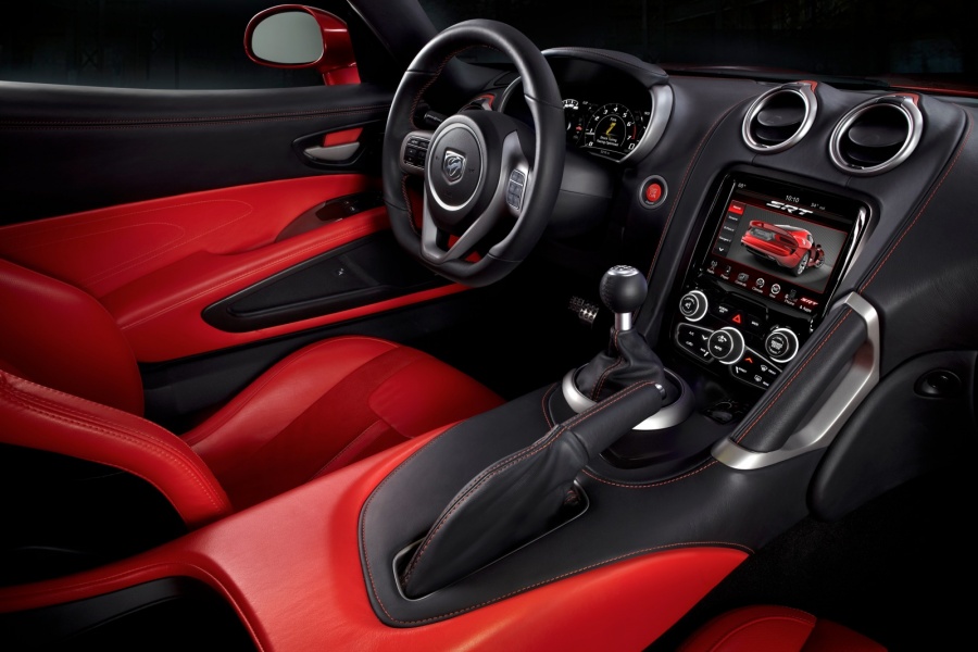 Name:  srt-viper031-1333555699.jpg
Views: 436
Size:  145.4 KB