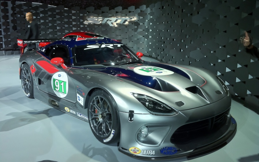 Name:  SRT Viper GTS-R (17).jpg
Views: 518
Size:  170.2 KB