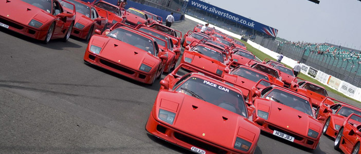 25 Years Of The Ferrari F40 Celebrated With World Record Display at Silverstone