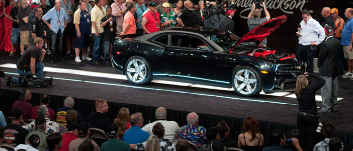 First 2012 Camaro ZL1 Offered for Sale Fetches $250,000 for Charity