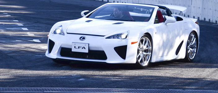 Lexus LFA Roadster makes a very surprising unofficial debut in Tokyo