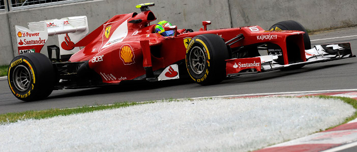 Felipe Massa Stays With Ferrari