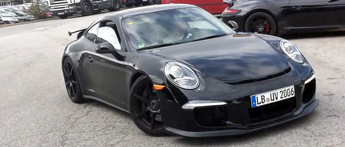 Trio of new 911 GT3’s caught on film