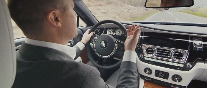 Video: Behind The Wheel Of The New Wraith