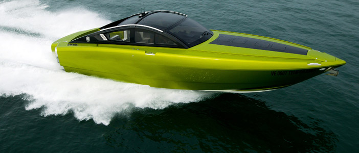 Revolver Boats Reveal the R42