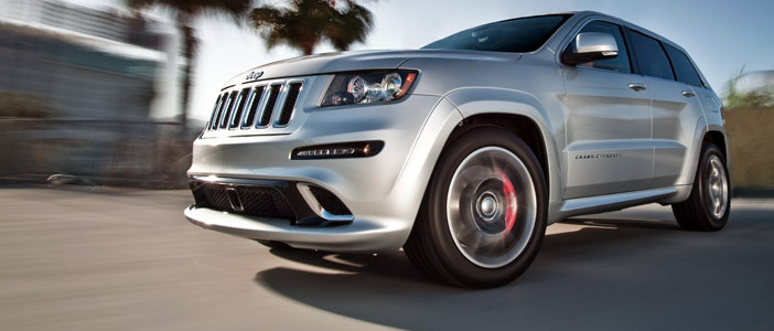 2012 Jeep Grand Cherokee SRT8 laps the Nürburgring in 8:49