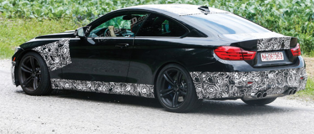2014 BMW M4 Drops Almost All Camo