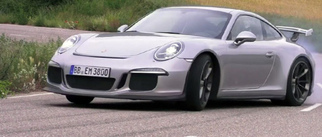 2015 Porsche GT3 RS Comes Into Focus