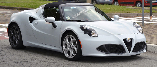 Alfa Romeo 4C Spider Spotted Testing