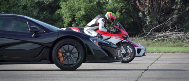Epic Drag Race: Porsche 918 Spyder vs. McLaren P1 vs. Ducati 1199 Superleggera