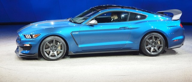 Shelby GT350R Mustang Revealed In Detroit