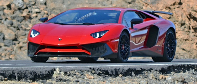 Epic Spot: New Lamborghini Aventador SV