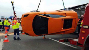 Nightmare on A12 Highway: Supercar-Carrying Truck Tips