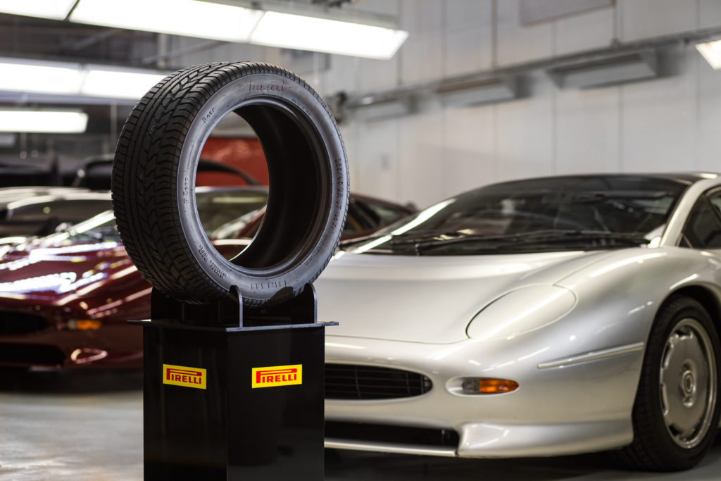 Jaguar Classic and Pirelli Partner for New XJ220 Tire Package