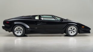 Canepa Offering Beautiful 25th Anniversary Countach