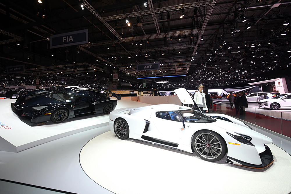 Glickenaus SCG003 approved for road use and sale