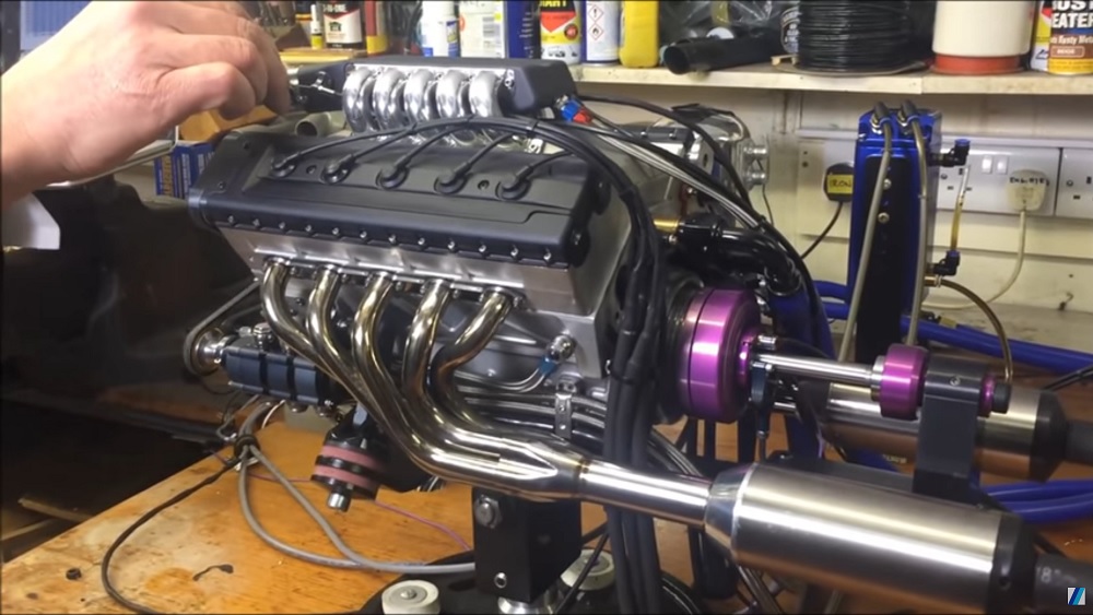 Miniature V10 Engine Embodies Everything Right in the World