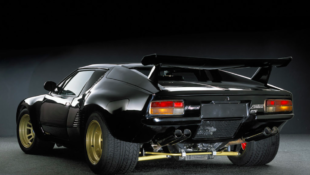 It may have already been old, but the De Tomaso Pantera was a seriously cool '80s supercar.
