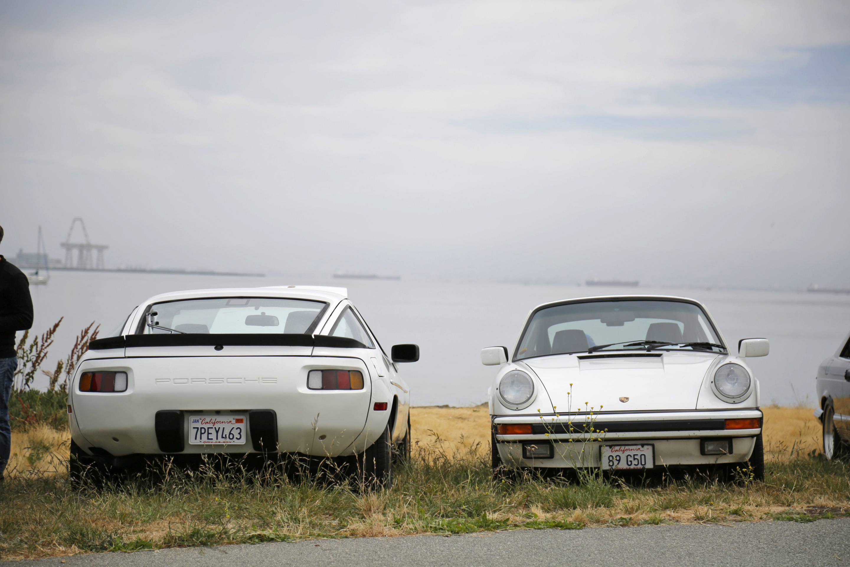 Porsche 928 and 911
