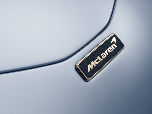 McLaren Speedtail Offers Range of Unique Finishes for Car’s Badging