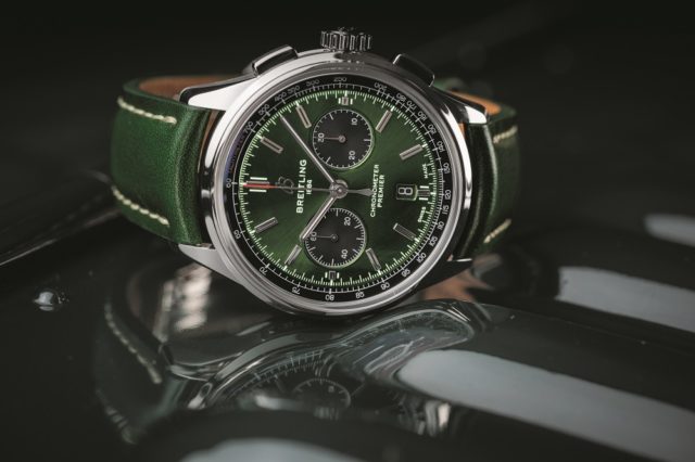 Breitling Set to Debut Bentley British Rac­ing Green Watch