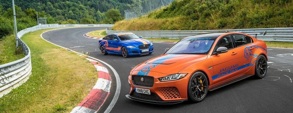 ‘Jaguar Race Taxi’ Lets Fans Ride the ‘Ring in a XE SV Project 8