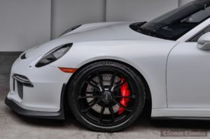 2015 Porsche 911 GT3 Carrera White Front Wheel