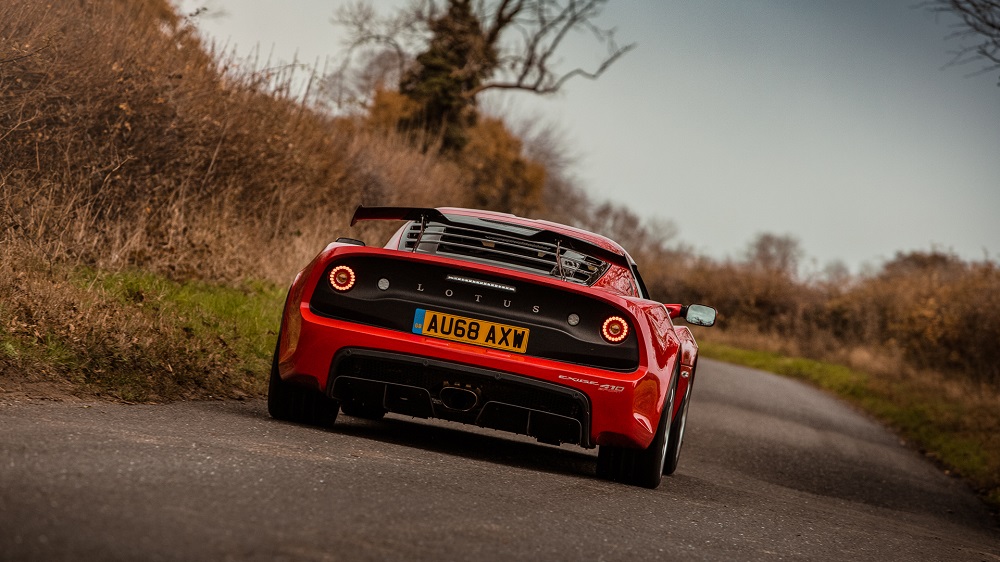 Lotus Exige Sport 410 Named <i>Evo</i>'s 'Roadster of the Year'