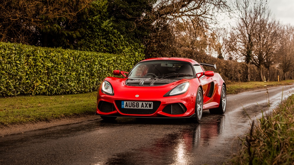 Lotus Exige Sport 410 Named <i>Evo</i>‘s ‘Roadster of the Year’