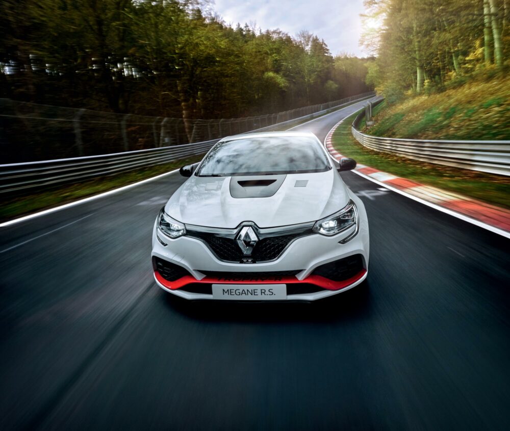 Mégane R.S. Trophy-R Sets New Record Lap at the Nürburgring