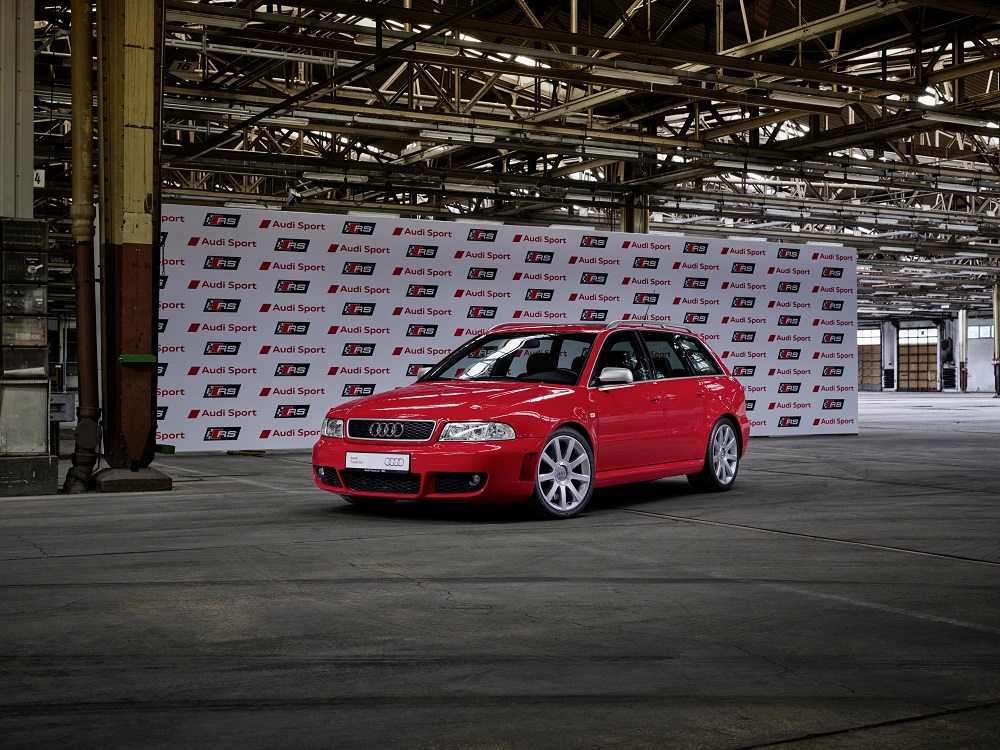 The all-new Audi RS 3: Legendary performance revolutionized - Audi