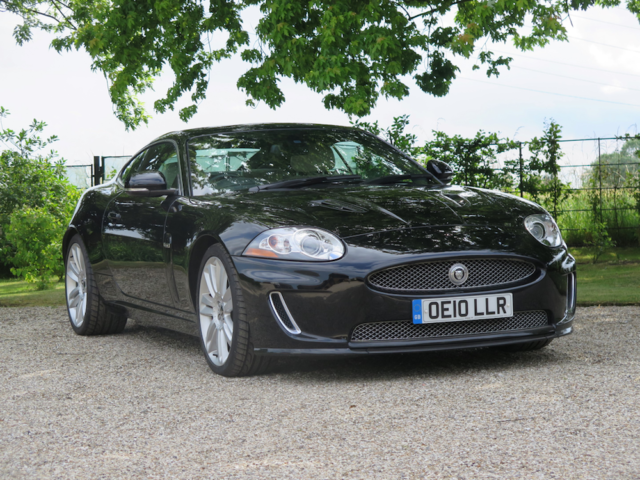 Jagur XKR Black 2