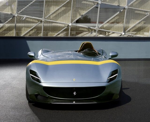 Ferrari Monza SP1 Wins Red Dot Design Award