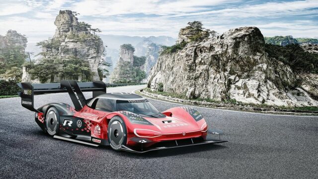 VOLKSWAGEN ID.R RECORD ATTEMPT IN CHINA