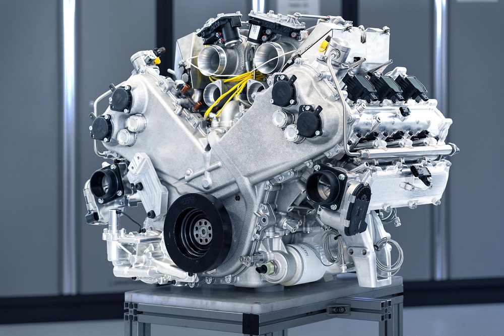 New Aston Martin V6 Engine - 1000