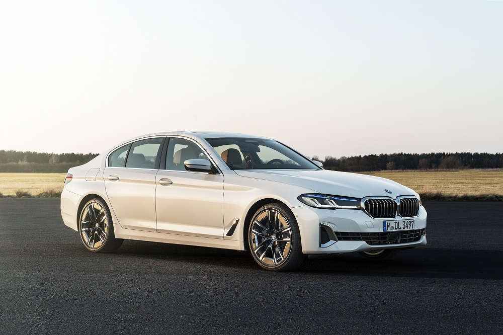 new 2021 BMW 5 Series Sedan