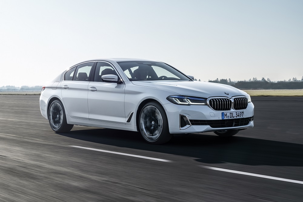 2021 bmw 5 series lineup makes spectacular debut  teamspeed